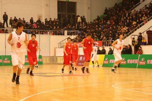 体育总监与 体育总监与